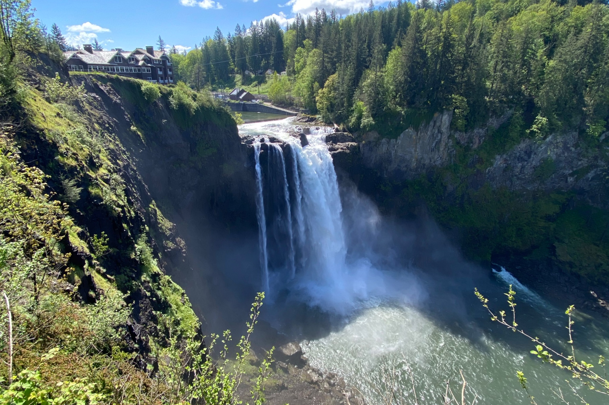 Snoqualmie Falls